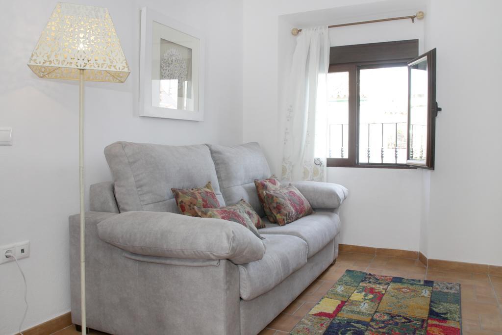 Apartamentos San Fernando 76 Кордоба Екстериор снимка