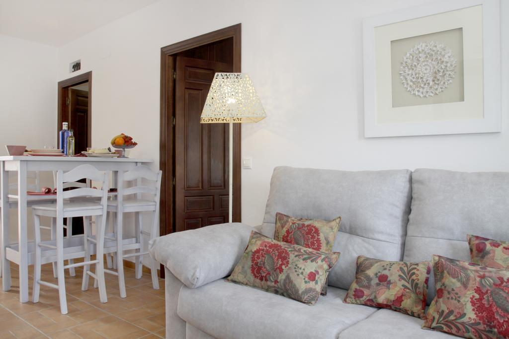 Apartamentos San Fernando 76 Кордоба Екстериор снимка