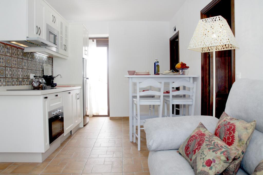 Apartamentos San Fernando 76 Кордоба Екстериор снимка