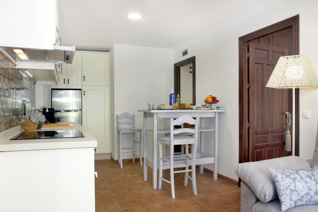 Apartamentos San Fernando 76 Кордоба Екстериор снимка